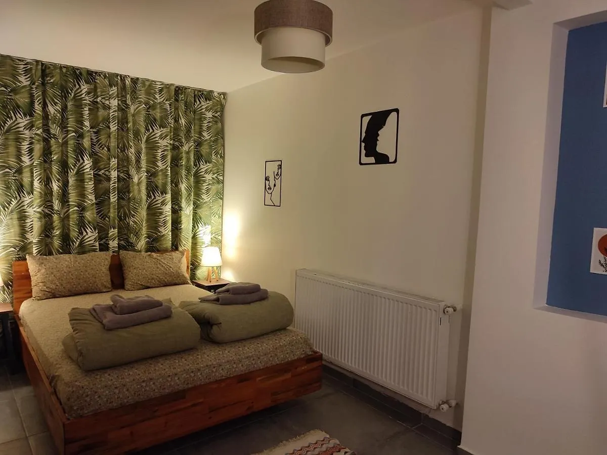 Kunterbunt Istanbul Apartment