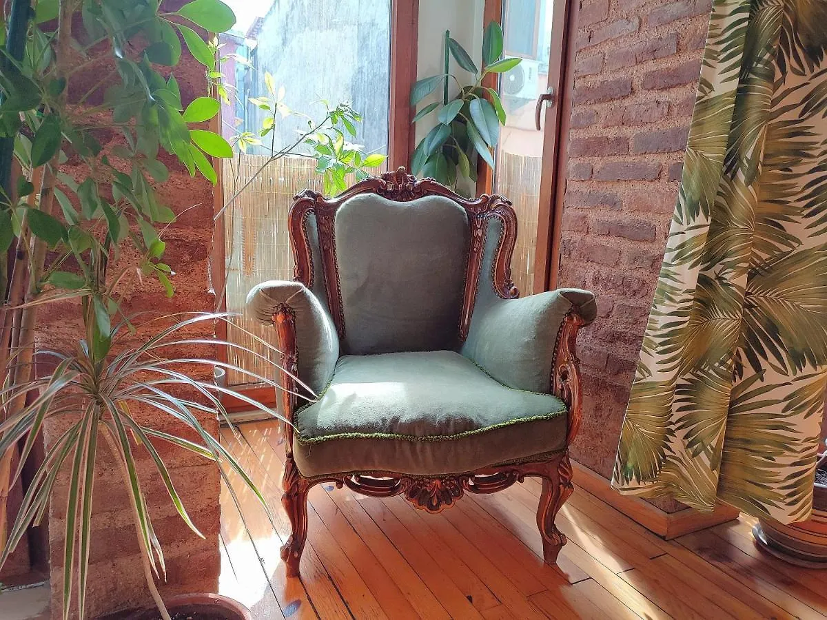 Kunterbunt Istanbul Apartment